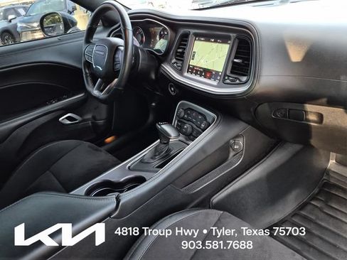 Used 2022 Dodge Challenger R/T Scat Pack RWD image 13