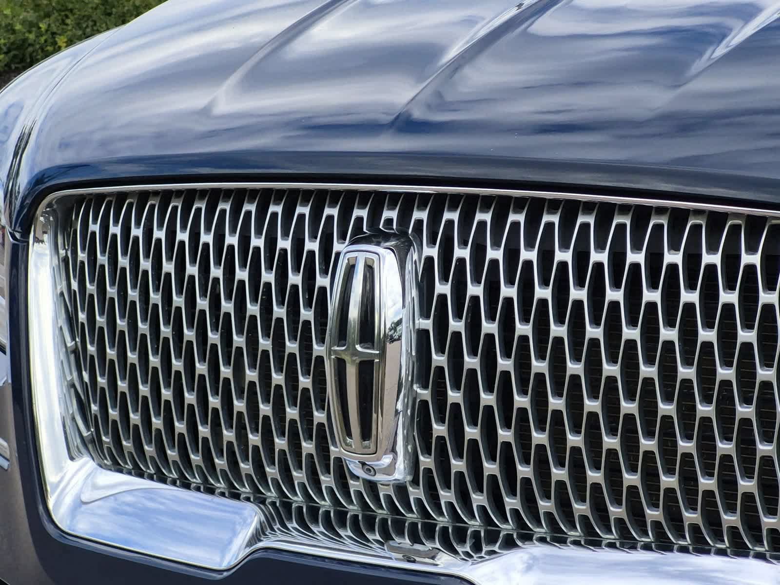 Used 2020 Lincoln Navigator L Reserve w/ Luxury Package AWD/4WD image 12