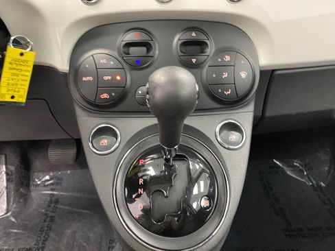 Used 2018 FIAT 500 Lounge image 30