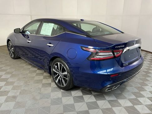 Used 2023 Nissan Maxima SV w/ Floor Mat Group FWD image 10