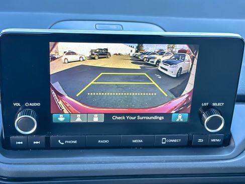 Used 2023 Honda Accord EX image 23