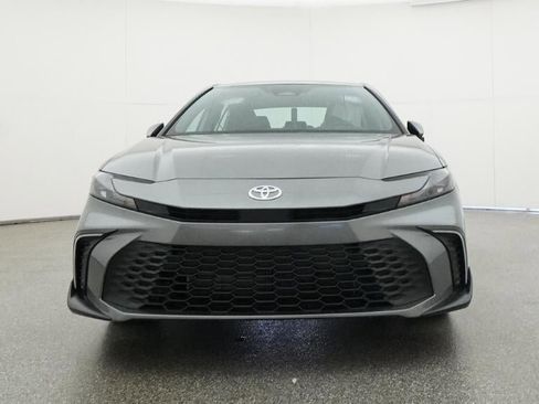 New 2026 Toyota Camry SE FWD image 31