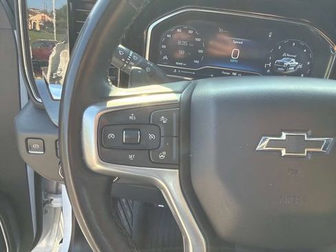 Used 2023 Chevrolet Silverado 1500 LT Trail Boss w/ LT Trail Boss Premium Package AWD/4WD image 25