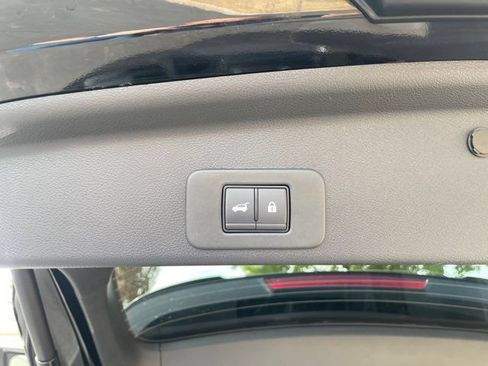 Used 2025 Nissan Murano Platinum w/ Cargo Package AWD/4WD image 19