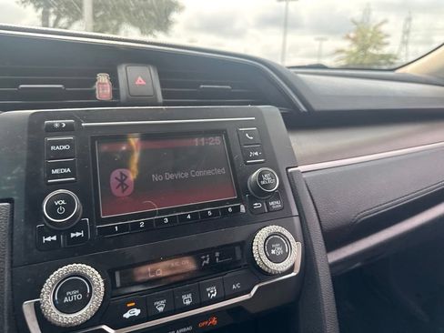 Used 2020 Honda Civic LX image 15