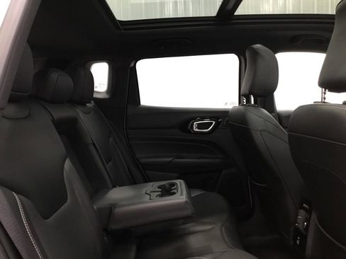 Used 2023 Jeep Compass High Altitude AWD/4WD image 18
