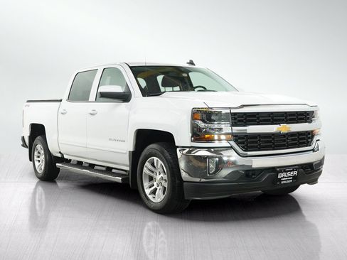 Used 2018 Chevrolet Silverado 1500 LT w/ All Star Edition AWD/4WD image 7