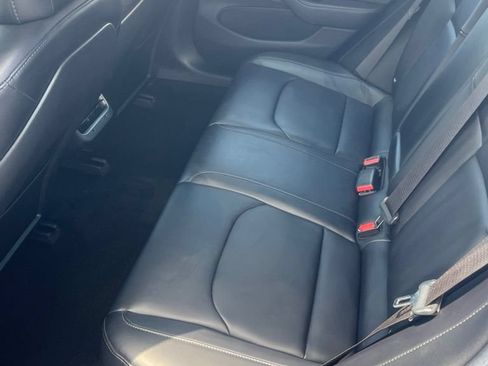 Used 2018 Tesla Model 3 Long Range RWD image 8