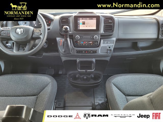 Used 2024 RAM ProMaster 2500 w/ Convenience Group FWD image 6