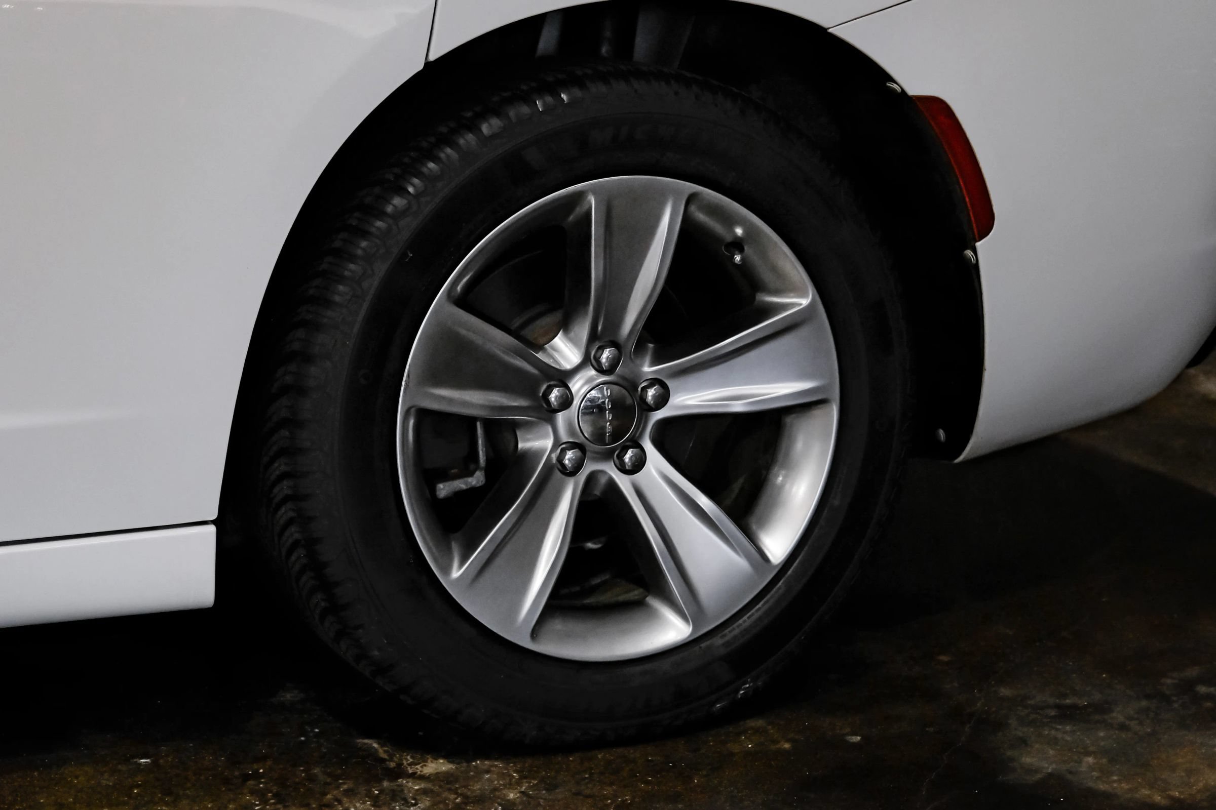 Used 2016 Dodge Charger SXT w/ Navigation & Travel Group RWD image 61