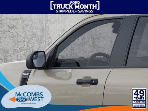 New 2025 Ford Maverick XLT w/ Equipment Group 302A image 21