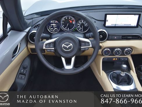 Used 2025 MAZDA MX-5 Miata Grand Touring w/ Weather Package image 28