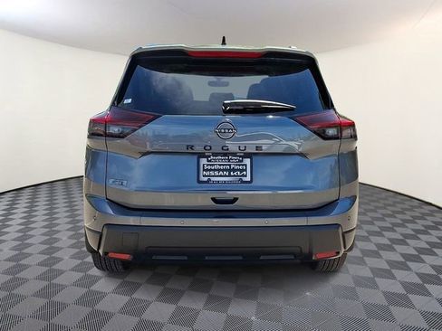 New 2026 Nissan Rogue Dark Armor FWD image 5