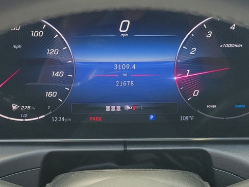 Used 2023 Mercedes-Benz C 300 Sedan image 27