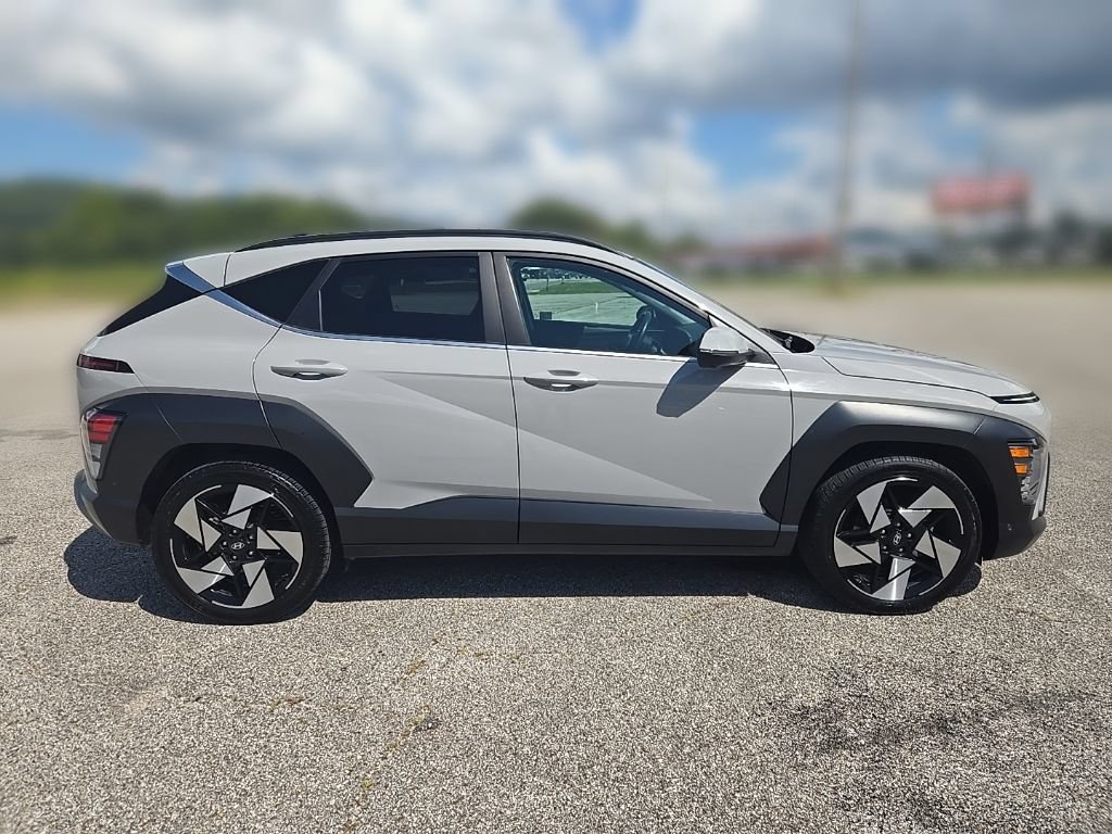Used 2024 Hyundai Kona Limited FWD image 14