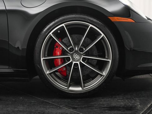 Used 2022 Porsche 911 Targa 4S image 33