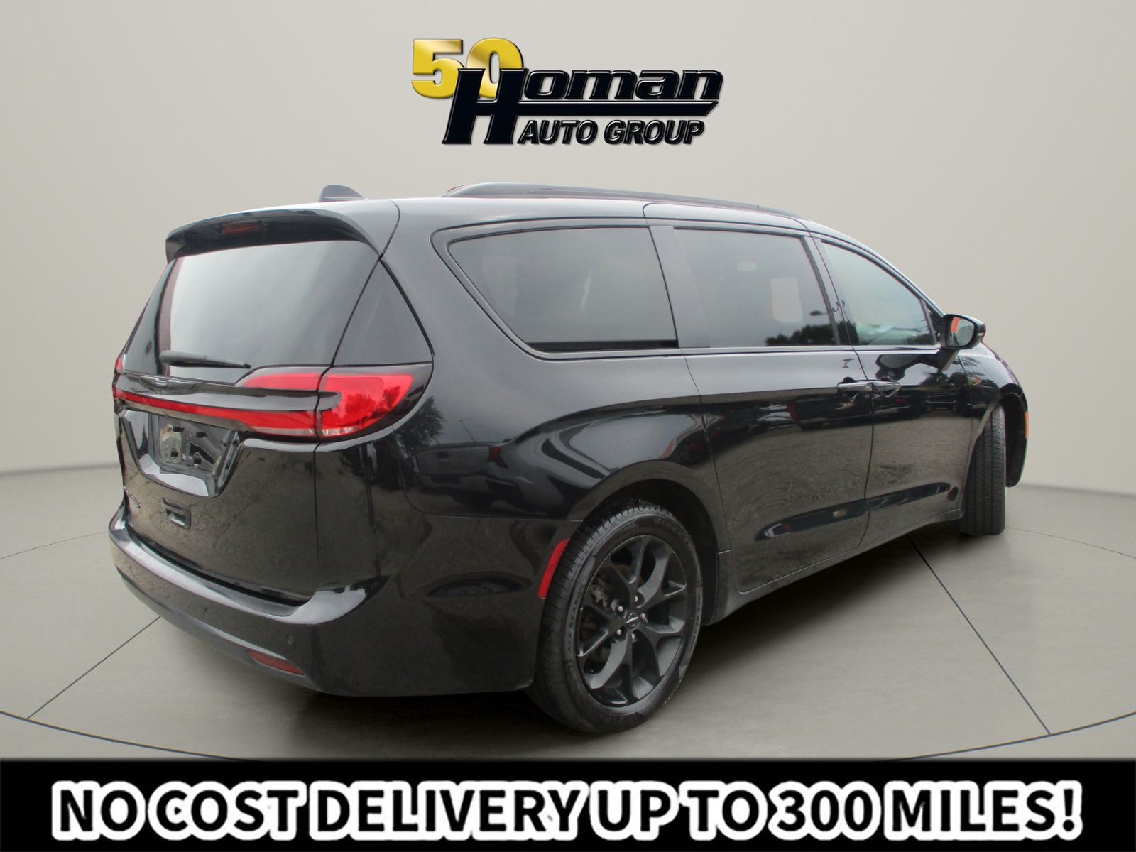 Used 2023 Chrysler Pacifica Touring-L w/ S Appearance Package FWD image 5