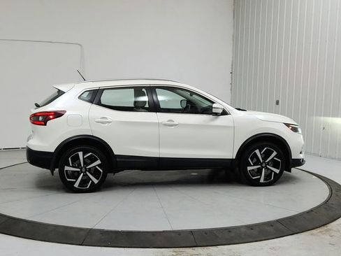Used 2020 Nissan Rogue Sport SL w/ Premium Package image 8