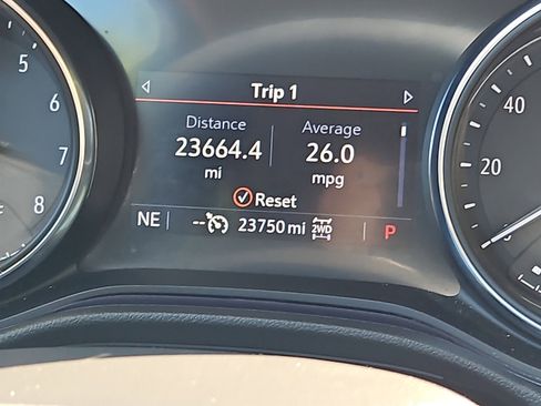 Certified 2023 Buick Encore GX Preferred w/ Cold Weather Comfort Package AWD/4WD image 19