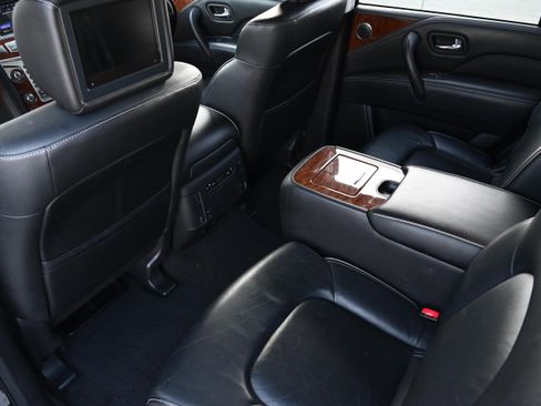 Used 2018 INFINITI QX80 2WD w/ Driver Assistance Package image 7