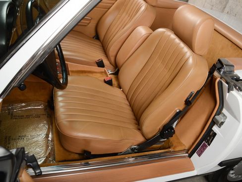 Used 1987 Mercedes-Benz 560 SL image 15