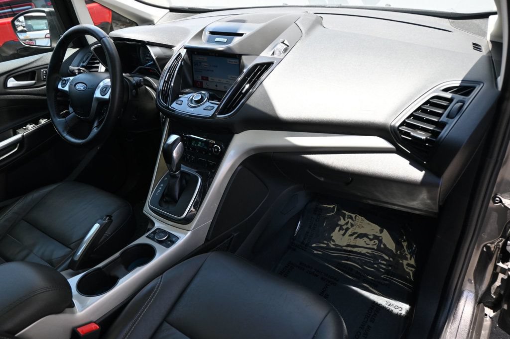 Used 2016 Ford C-MAX SEL w/ Equipment Group 302A FWD image 12