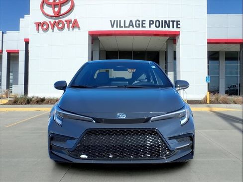 Certified 2026 Toyota Corolla SE image 9