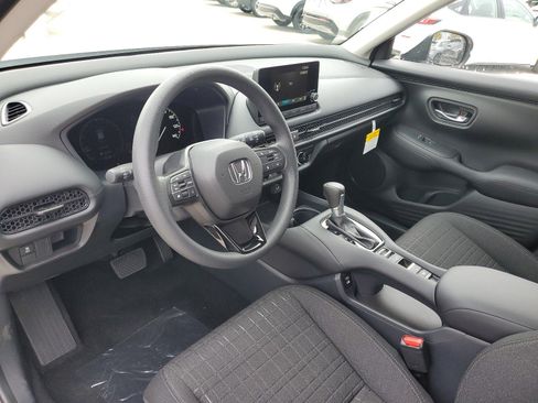 New 2024 Honda HR-V LX image 15