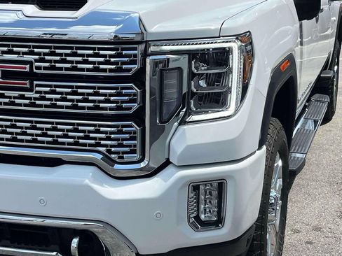 Certified 2021 GMC Sierra 2500 Denali AWD/4WD image 9
