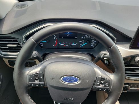 Certified 2022 Ford Escape SE w/ Convenience Package FWD image 23