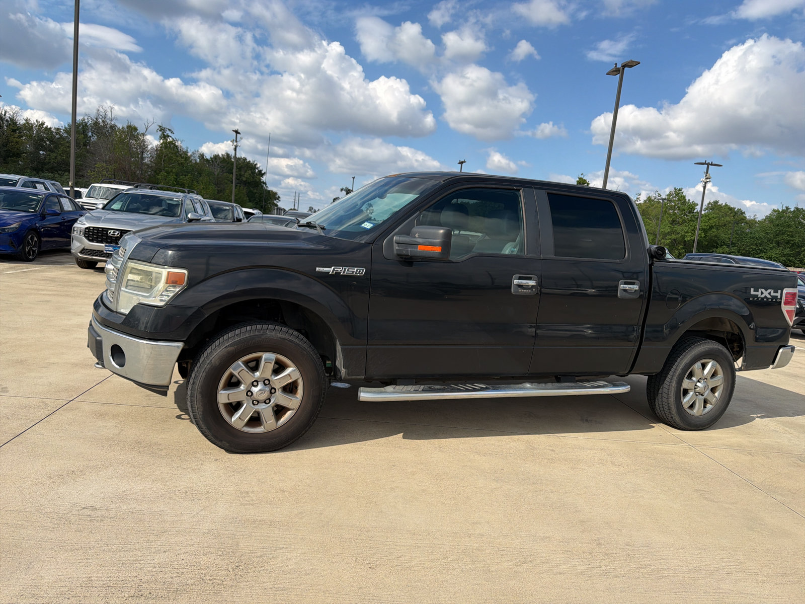 Used 2014 Ford F150 XLT w/ XLT Chrome Package AWD/4WD image 29