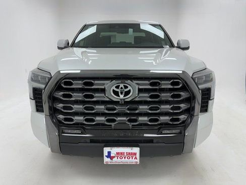 New 2026 Toyota Tundra Platinum AWD/4WD image 3