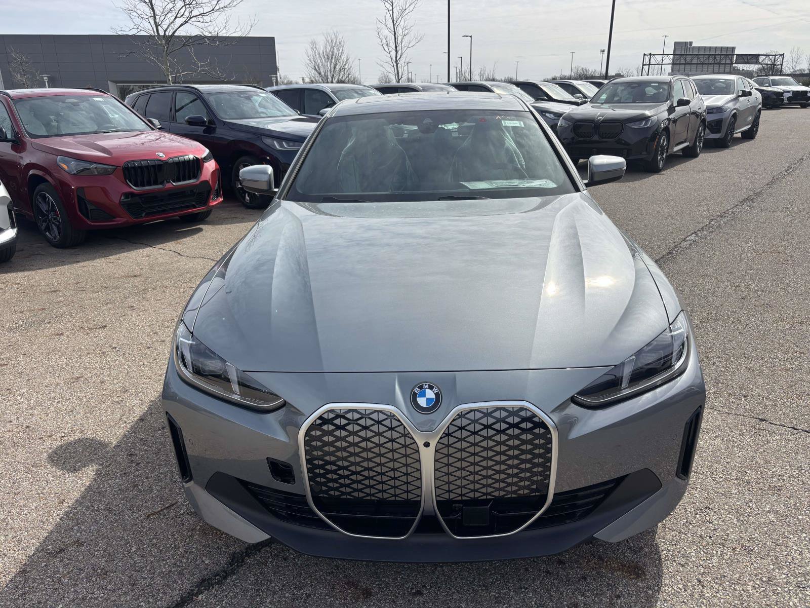 Used 2026 BMW i4 xDrive40i w/ Premium Package AWD/4WD image 2