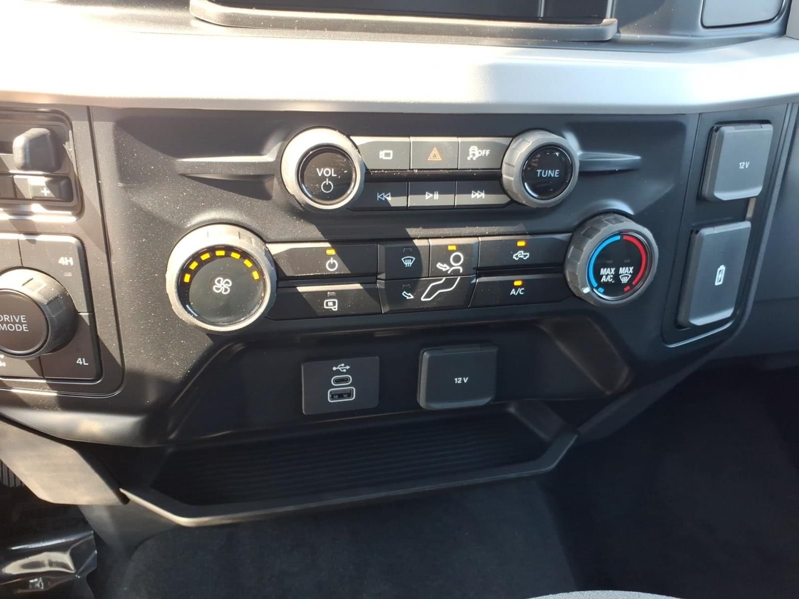 New 2026 Ford F250 XL w/ STX Appearance Package AWD/4WD image 22