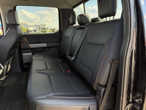 Used 2022 Ford F150 Lariat AWD/4WD image 28
