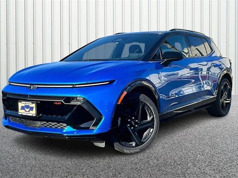 New 2026 Chevrolet Equinox EV RS image 7