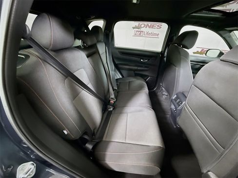 Used 2025 Honda CR-V Sport image 30