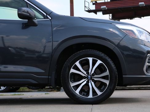 Used 2019 Subaru Forester Limited image 5