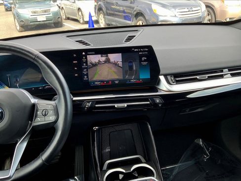 Used 2023 BMW X1 xDrive28i w/ Convenience Package image 6