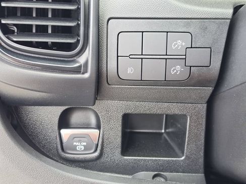 New 2026 RAM ProMaster 3500 w/ Convenience Group FWD image 28