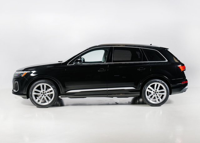 Used 2025 Audi Q7 3.0T Premium Plus w/ Premium Plus Package AWD/4WD image 2