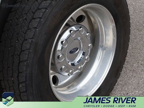 Used 2022 Ford F450 XLT w/ XLT Premium Package AWD/4WD image 38