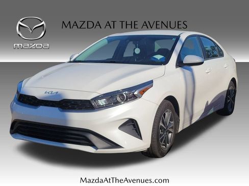 Used 2021 MAZDA CX-9 Signature image 1