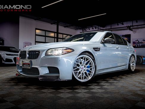 Used 2015 BMW M5 image 26