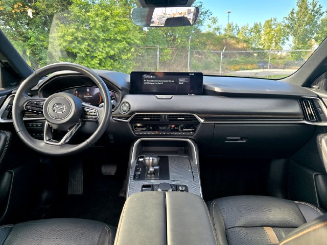 Used 2025 MAZDA CX-90 3.3 Turbo w/ Premium Plus Pkg AWD/4WD image 16