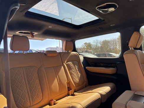 New 2026 Jeep Grand Wagoneer Summit AWD/4WD image 34