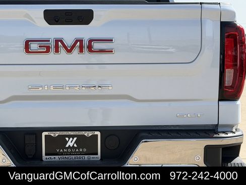 New 2026 GMC Sierra 1500 SLT AWD/4WD image 5