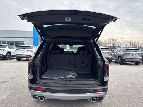 New 2026 Chevrolet Traverse Z71 w/ Enhanced Driving Package AWD/4WD image 14