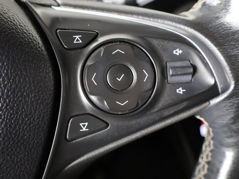 Used 2017 Buick Envision Premium image 41