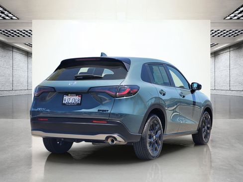 Used 2024 Honda HR-V Sport image 6